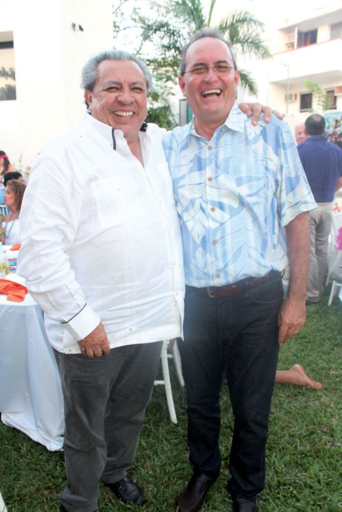 Manuel Salinas, Francisco López Mena.