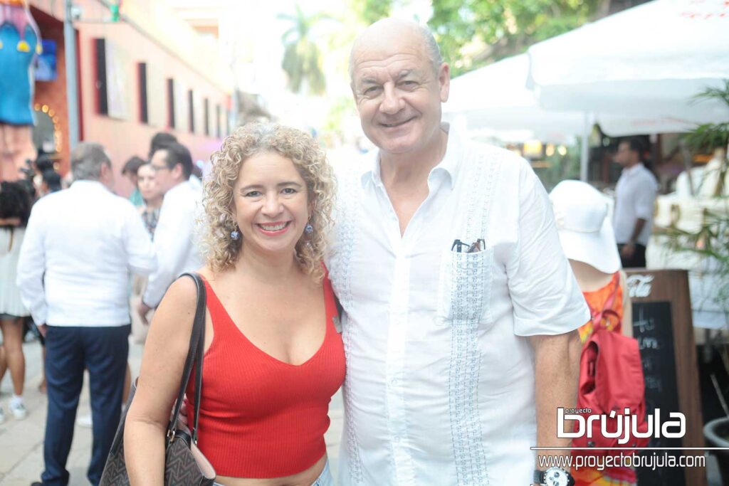 8 LILIANA BRAVO Y JEAN AGARRISTA