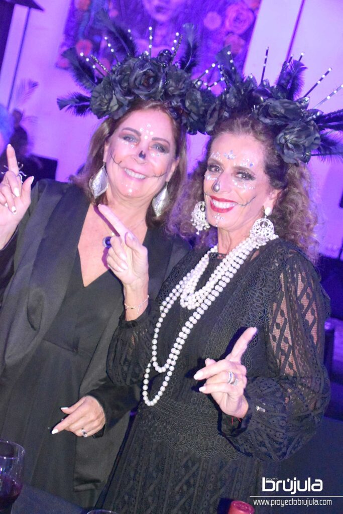 10 CRISTINA MUNOZ DE COTE Y NOEMI CONSTANDSE