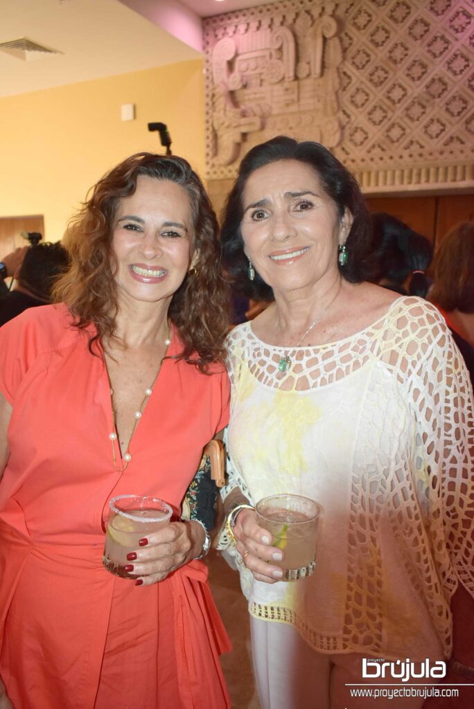 20 MARISOL DE LA CAMPA Y MARIA TELLO