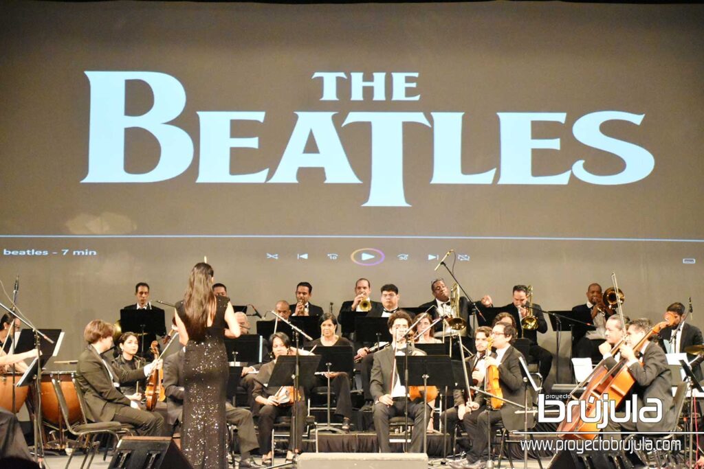 1 LA ORQUESTA SINFóNICA DE CANCúN INTERPRETó THE BEATLES