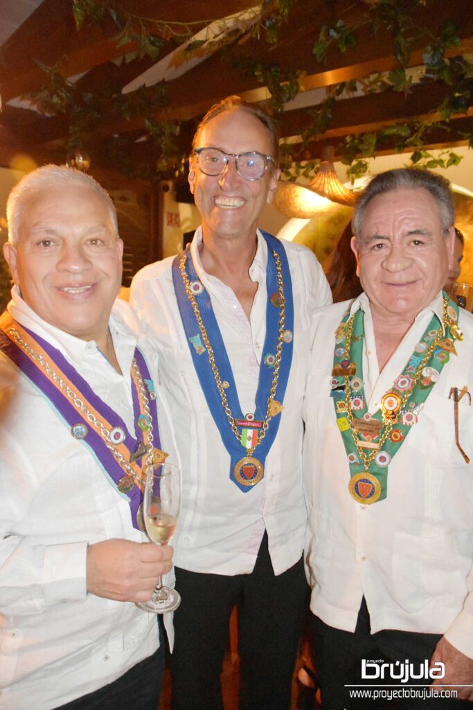 6 PACO MEDINA,ALEX DE BROUWER Y ABELARDO VARA