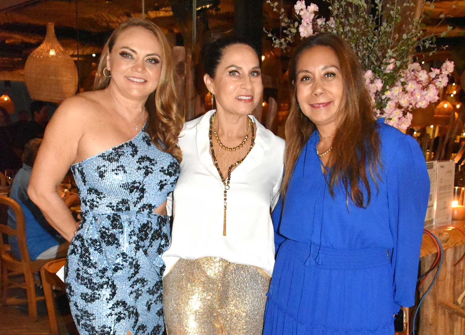 JENNIFER LAVALLE, YOLANDA ESPOSITO E ISADORA MARAF