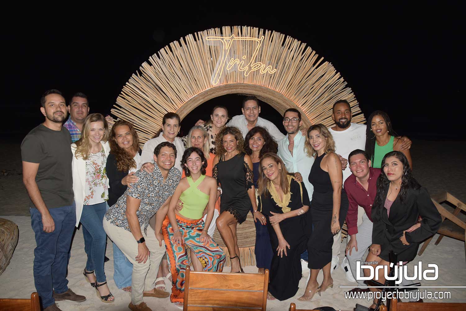 1 LOS INTEGRANTES DEL WINE LOVERS CLUB DE CANCUN