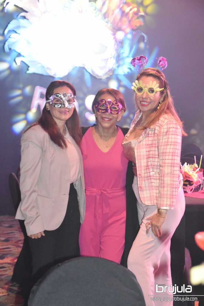 29 LORENA YANEZ ROSI HERRERA Y ELIET GALINDO