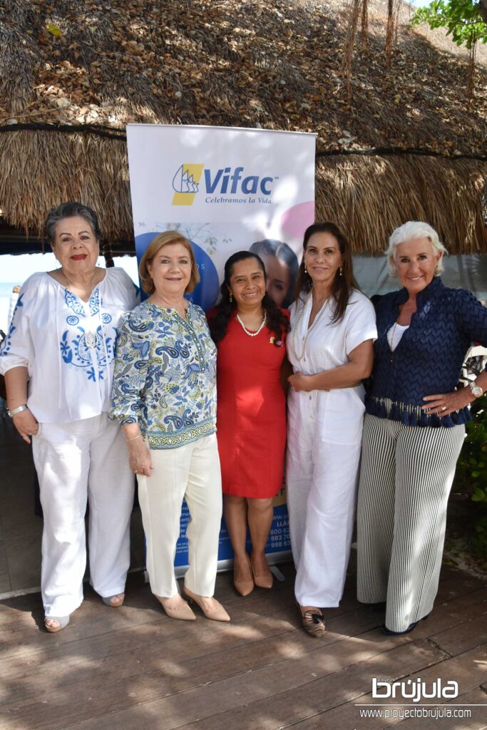 1 YOLANDA HERNáNDEZ, CECI ALCáNTARA, CITLALLI HERNáNDEZ, ROXANA PEñA Y ELENA VILLARREAL