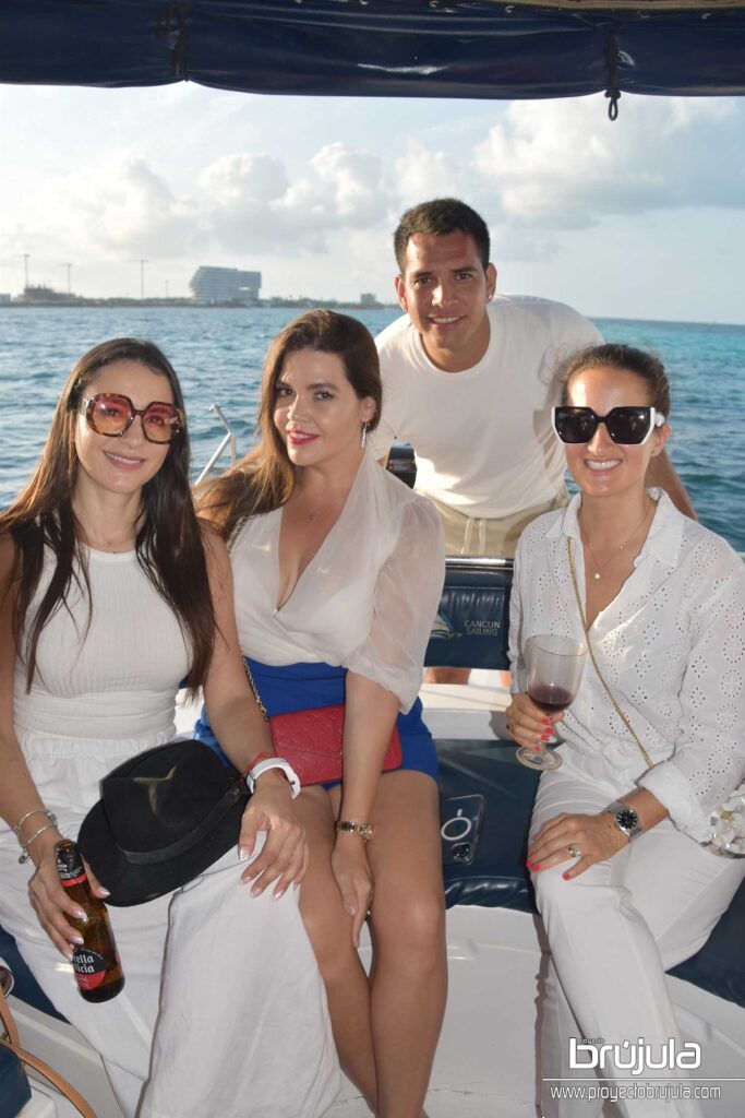 3 MARLEN STEPHANIE PICAZO JULIO HERNANDEZ Y NICOLE CARLO