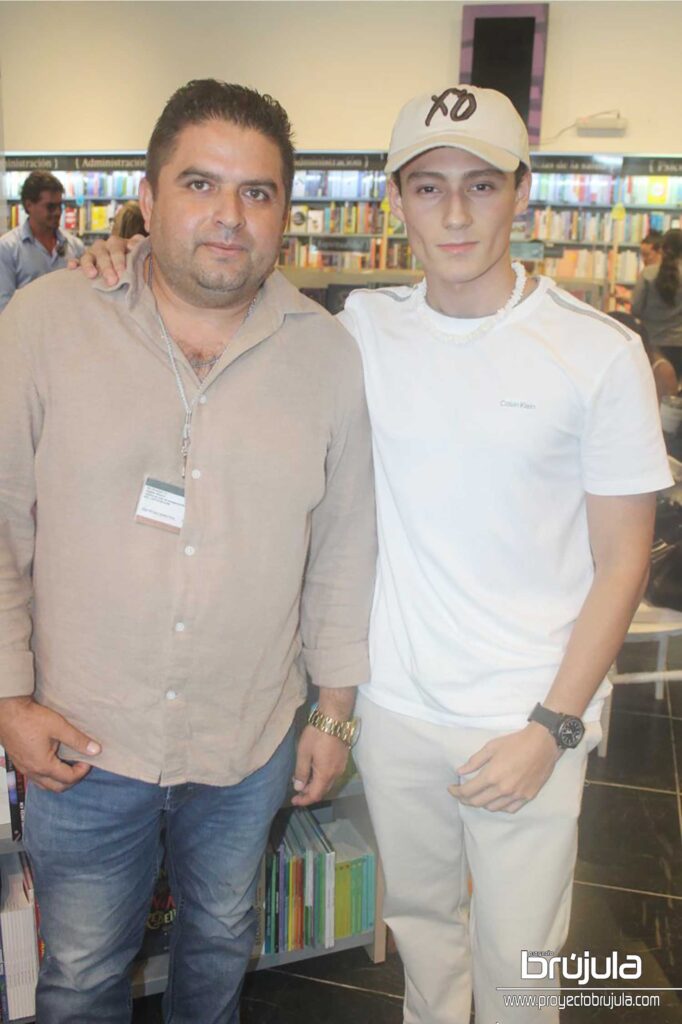VíCTOR E ISAí CáCERES