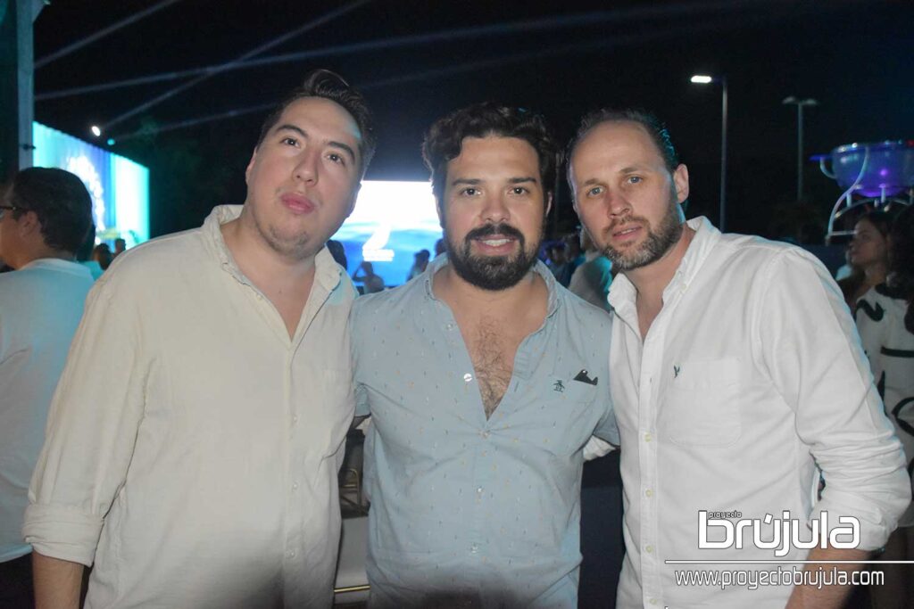 11 ENZO PIERETTI, PABLO IBARRA Y CARLOS RODRíGUEZ