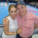 19 ANITA HERNáNDEZ Y FEDERICO LóPEZ