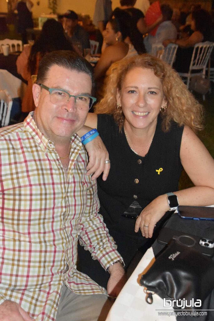6 ARTURO MICHAUS Y SILVIA CAMHI