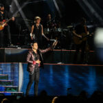 CHAYANNE CIERRA CON BROCHE DE ORO CARNAVAL COZUMEL
