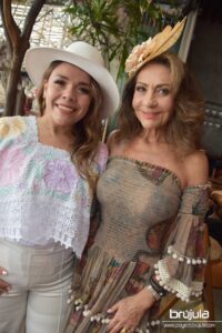 10 KRIZIA FIMBRES Y LOURDES VARA