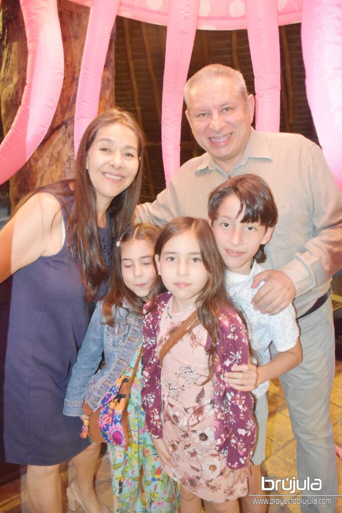 11 AíDA E IVáN CON NALIA, AILIN Y CAMILO (LERMA LUNA)