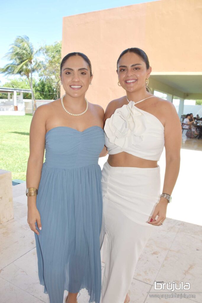 17 RENATA Y ALEXA MURGUíA