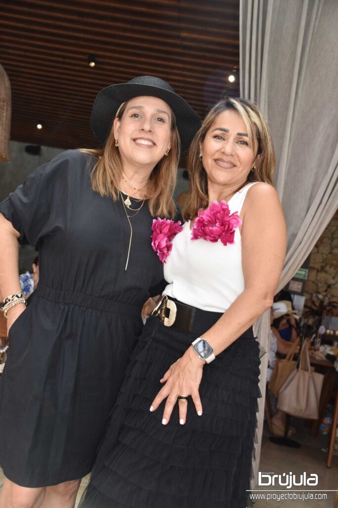 19 ELENA ACOSTA Y FABIOLA ORTIZ