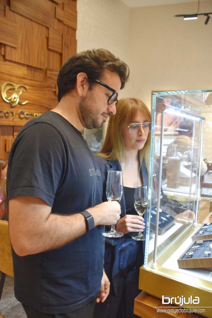 4 STEFANO BRAVO Y MARIANNE KEDILHAC