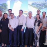 5 RODRIGO DE LA PEñA ACOMPAñADADO DE SU MESA DIRECTIVA, LA GOBERNADORA Y PRESIDENTAS MUNICIPALES