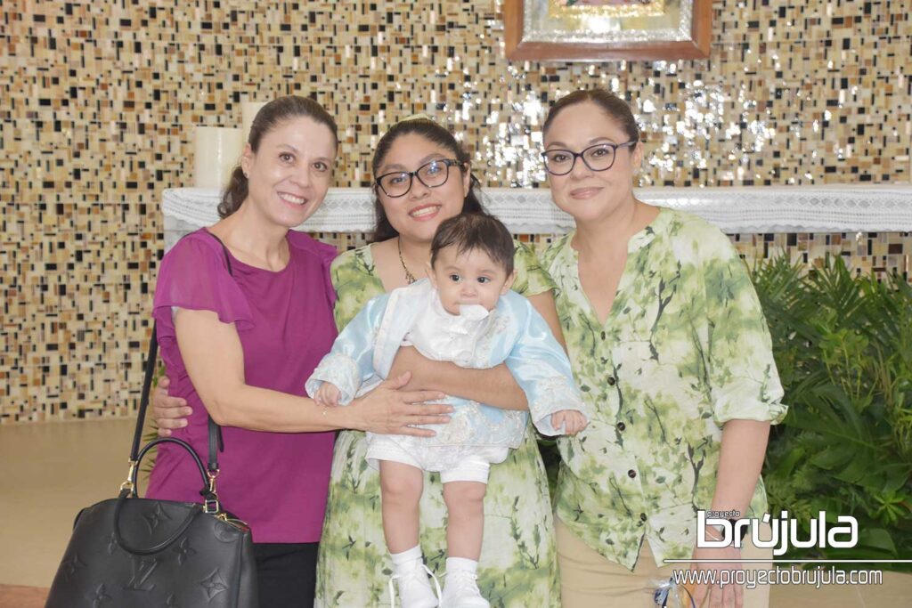 6 EVA PEON, ANDREA ESTEFANíA LOPEZ, MILTON MATHEO LóPEZ, EMMA LUNA