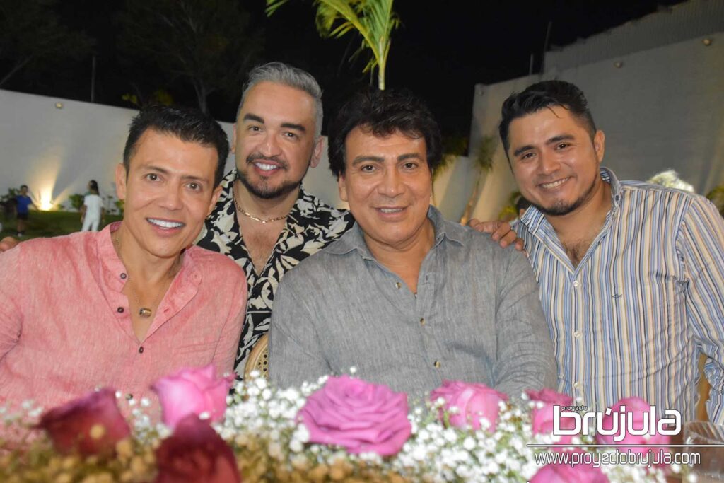 6 LUIS FELIPE GONZáLEZ, RICARDO HERRERA, CARLOS BALLINA Y JUANJO P FEBLES