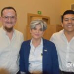 8 CARLOS YáñEZ, LOURDES MORALES Y ROBERTO LóPEZ