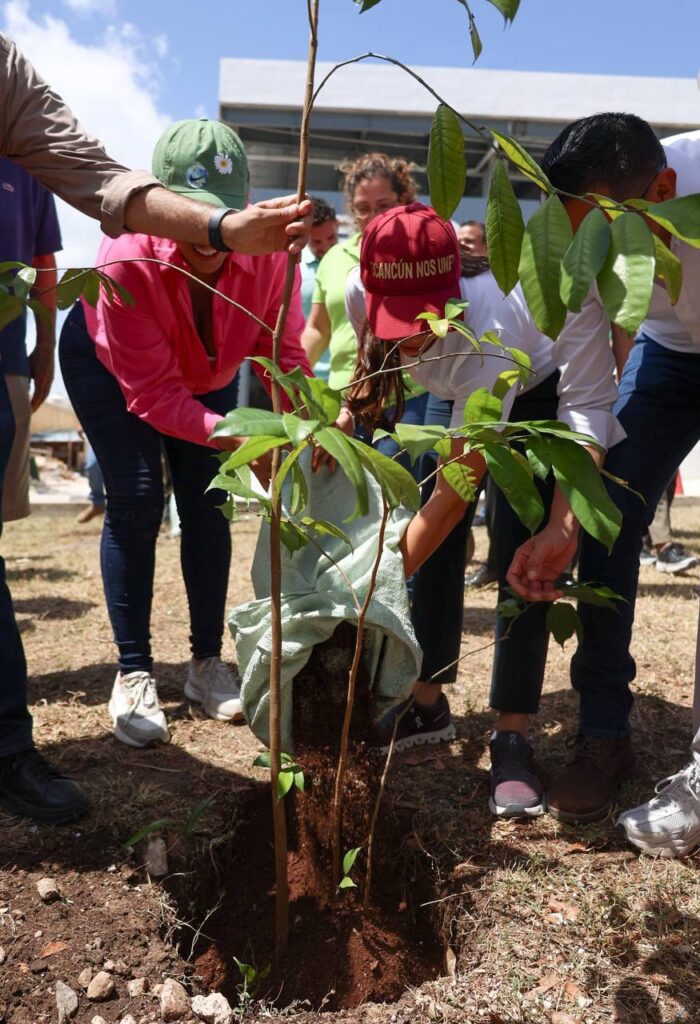 DÍA INTERNACIONAL DE LA MADRE TIERRA CON ARBORIZACIÓN 7