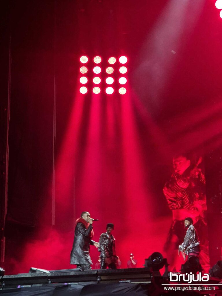 VIBRA CANCúN CON DON OMAR 1