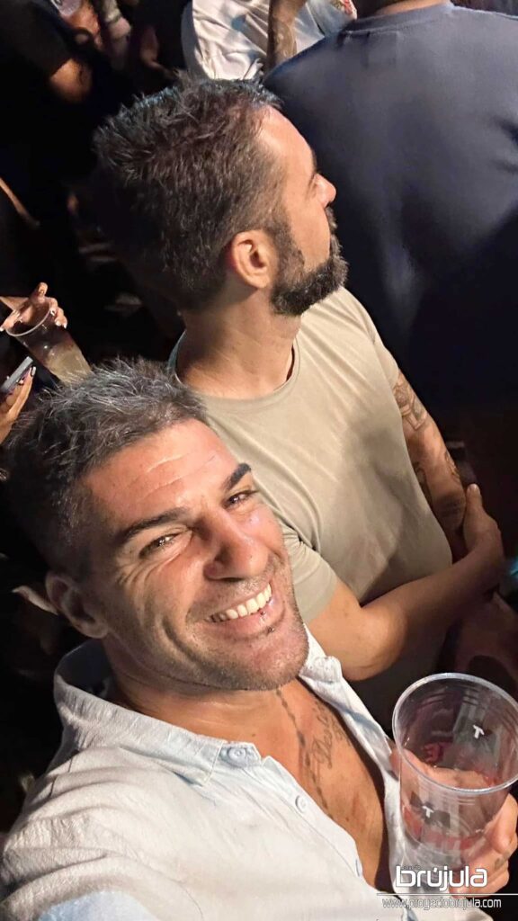 VIBRA CANCúN CON DON OMAR 4