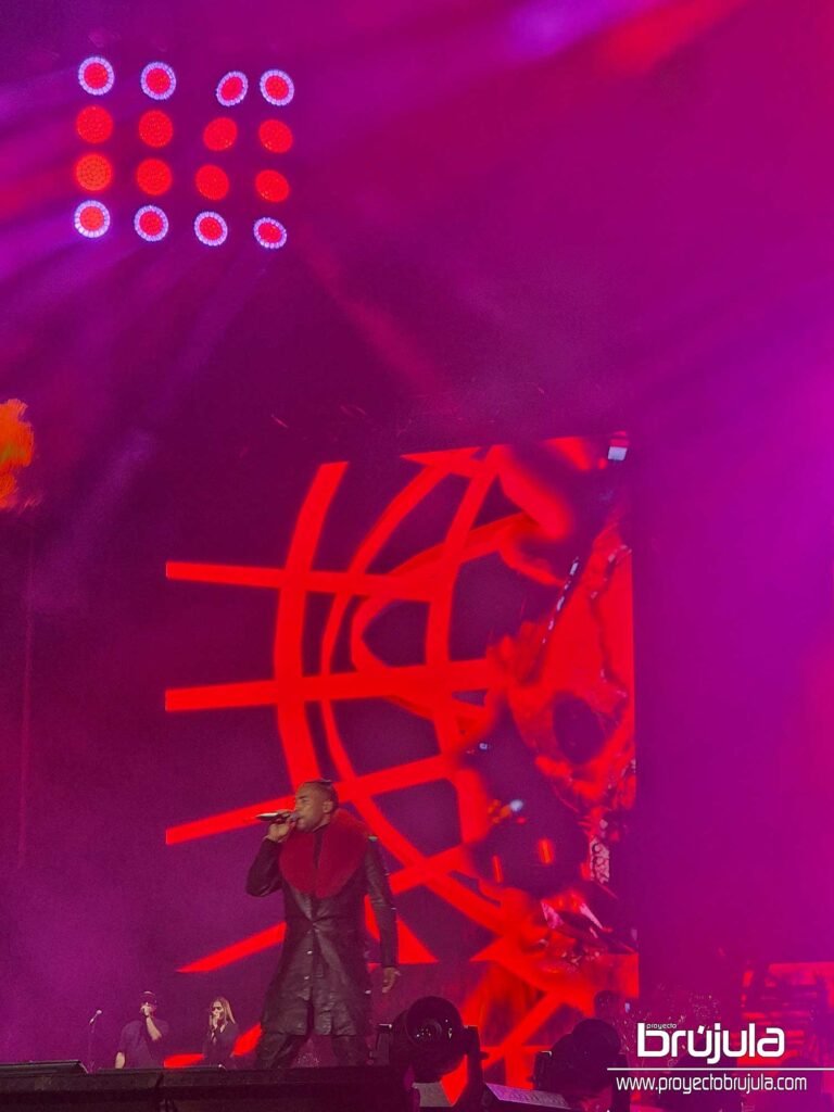 VIBRA CANCúN CON DON OMAR 9