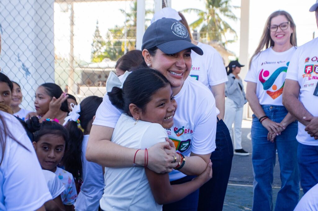 ¡PLAYA DEL CARMEN SE LLENA DE SONRISAS! MARA LEZAMA Y ESTEFANíA MERCADO CELEBRAN A LO GRANDE EL DíA DE LA NIñEZ3