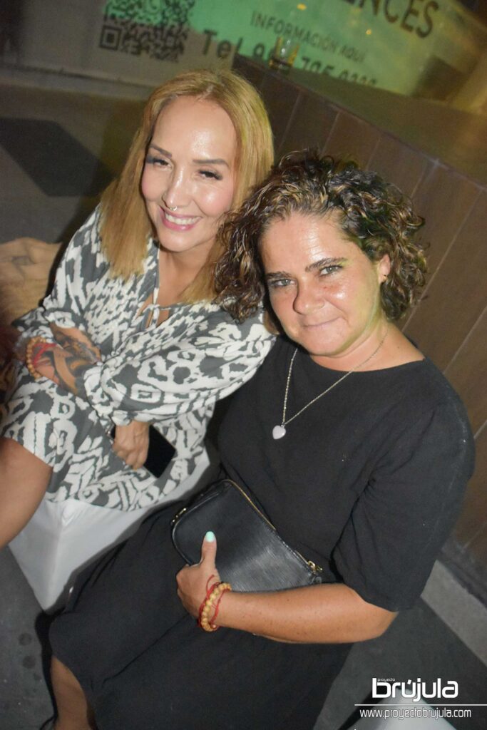 10 PILAR HERNáNDEZ Y BRIGITTE GONZáLEZ