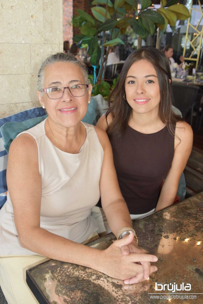 14 INGRID SCHIRMANN Y FREDA RODRíGUEZ