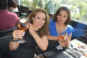 16 BLANCA GONZáLEZ Y MARGARITA FERNáNDEZ