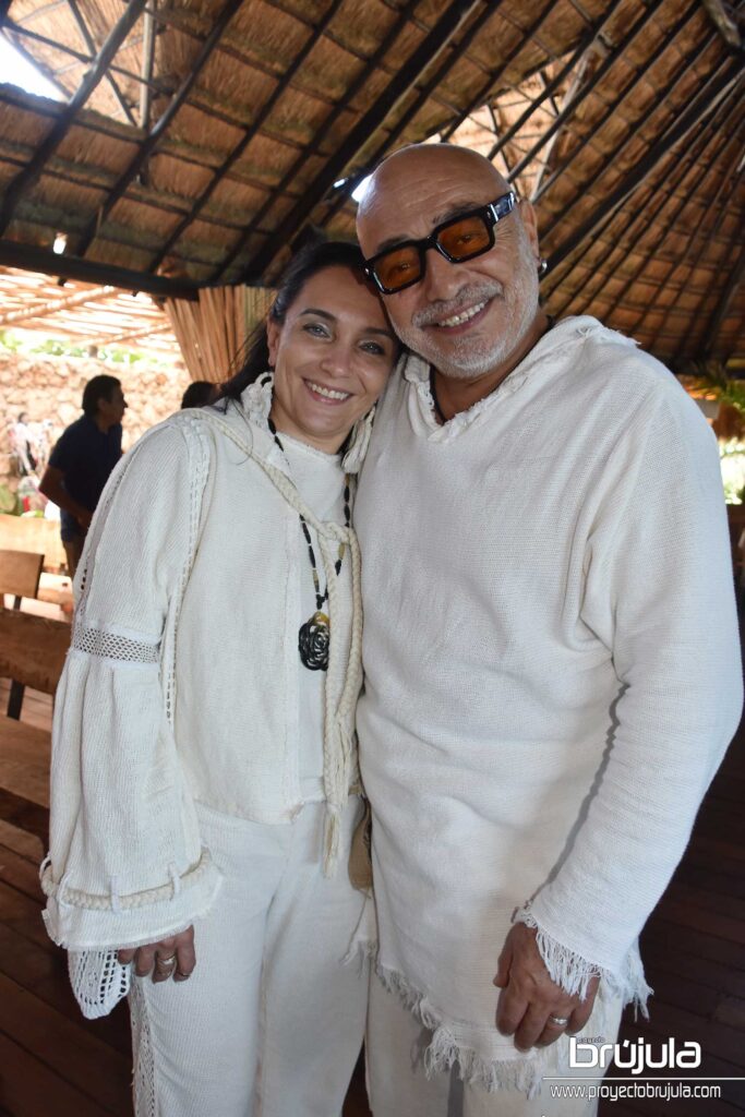 18 EDMUNDO NOVELO Y ESPOSA