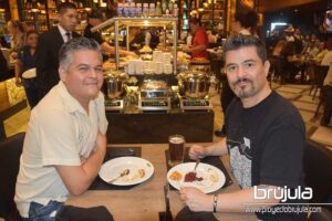 3 ABRAHAM ORTIZ Y ALFREDO DE LA TEJERA