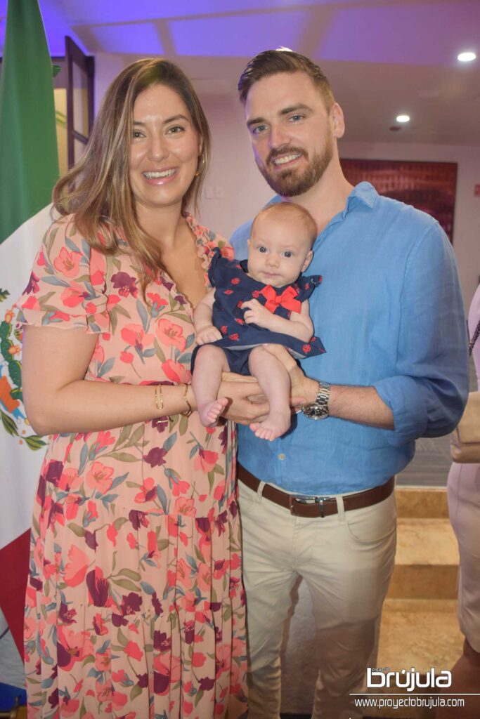 3 ANEMIK, ARABELA Y STEPHEN