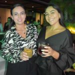 4 MARIANA VALENCIA Y ANA PAU CáCERES