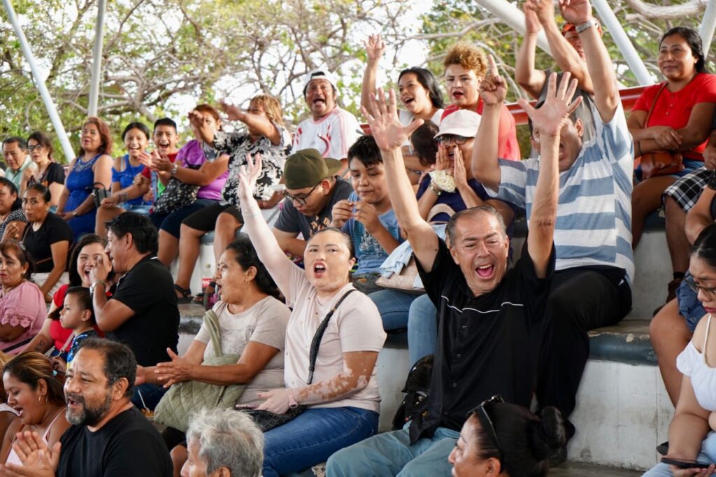 CELEBRAN EN CANCúN EL CONCIERTO POR LA PAZ EN EL MARCO DEL DíA DE LAS MADRES IQJ 1