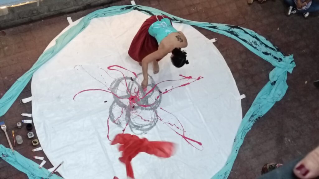 EL MUSEO DE LA ISLA INAUGURA LA EXPOSICIóN SOMAGRAFíAS: TóTEM MATERNAL DEL MOVIMIENTO Y LA MEMORIA 2