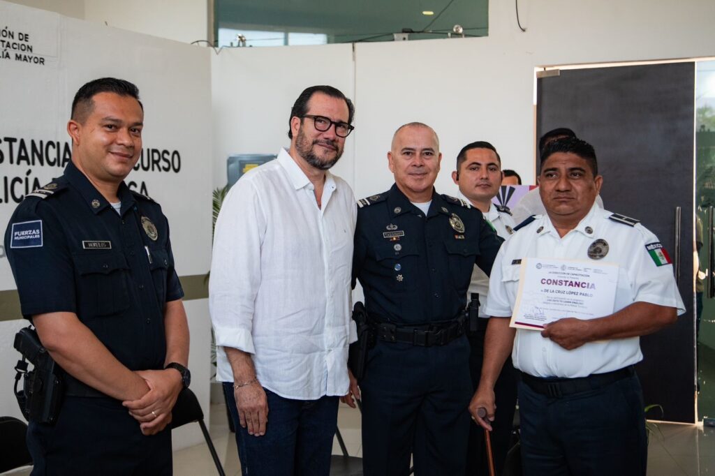 ESTEFANíA MERCADO FORTALECE LA ATENCIóN TURíSTICA CON UNA POLICíA MáS PROFESIONAL5