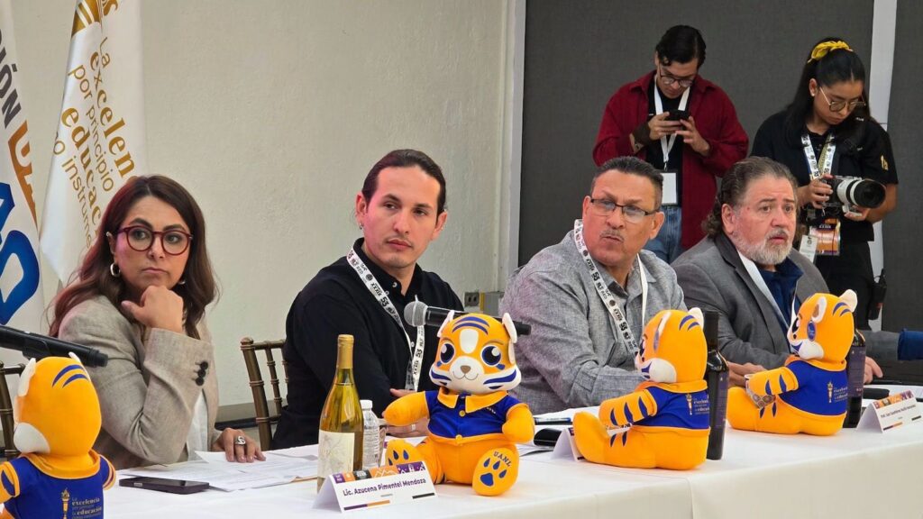 INVITA SQCS A LA RED MéXICO A DEJAR HUELLA1