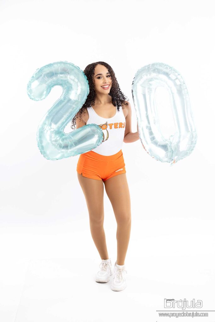 HOOTERS CANCUN 2025 1