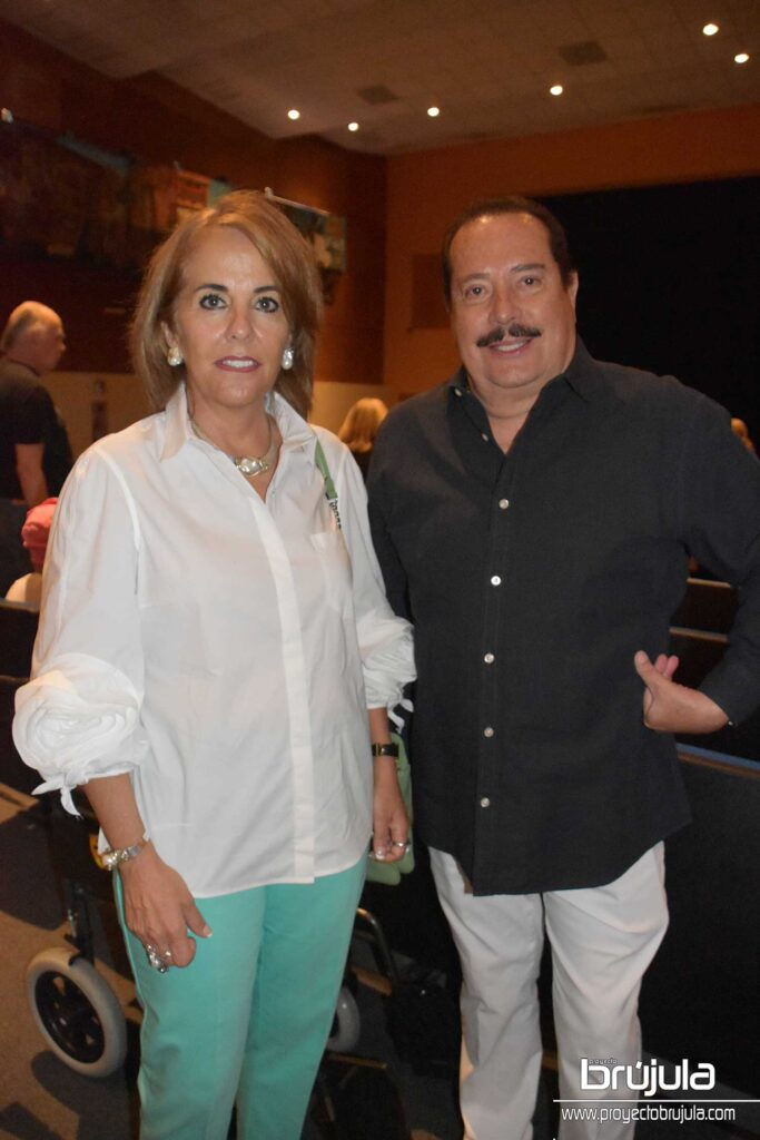 11 MARU HERNáNDEZ Y CHUY CENDEJEAS