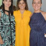2 ALEJANDRA LARA, LESLIE HENDRICKS Y GABY PALOMEQUE