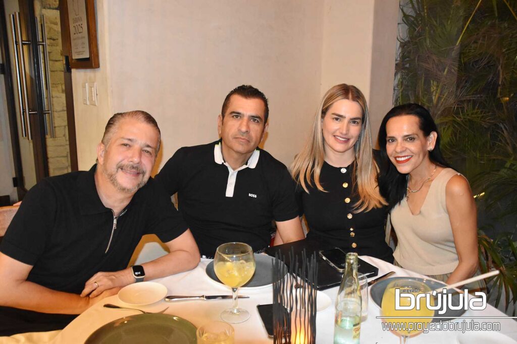 5 HUGO RAMíREZ, SERGIO CALZADA, YANET LEóN Y PALOMA TORRES