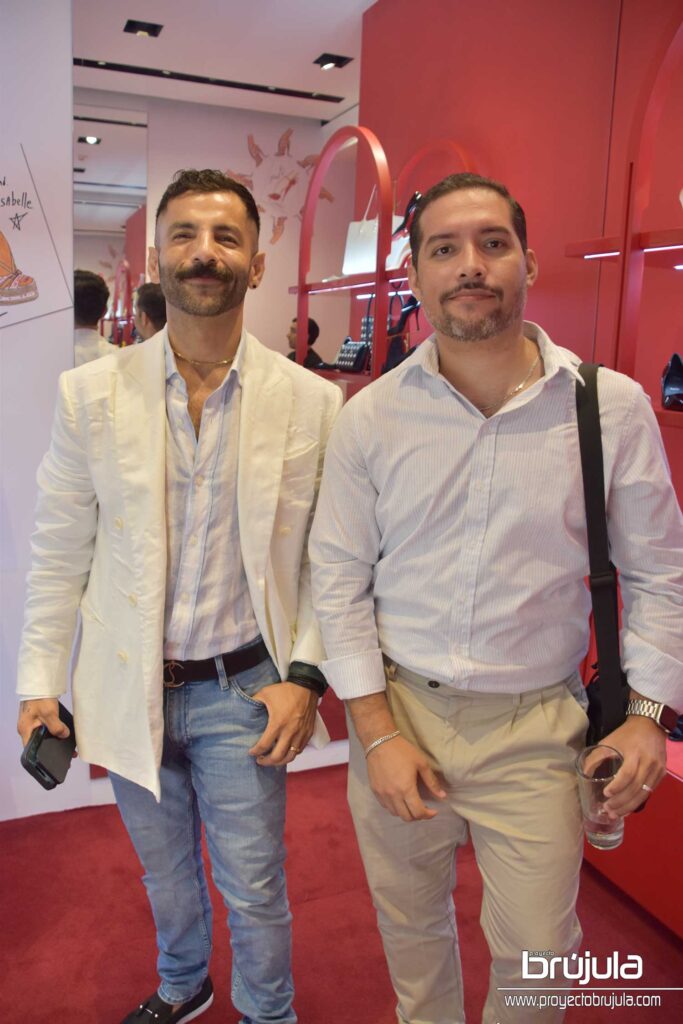 6 ADOLFO FIGUEROA Y ENRIQUE ESTRADA