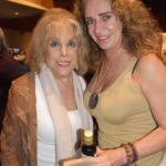 7 TERE OLAGUIBEL Y LORENA ARNAUDA