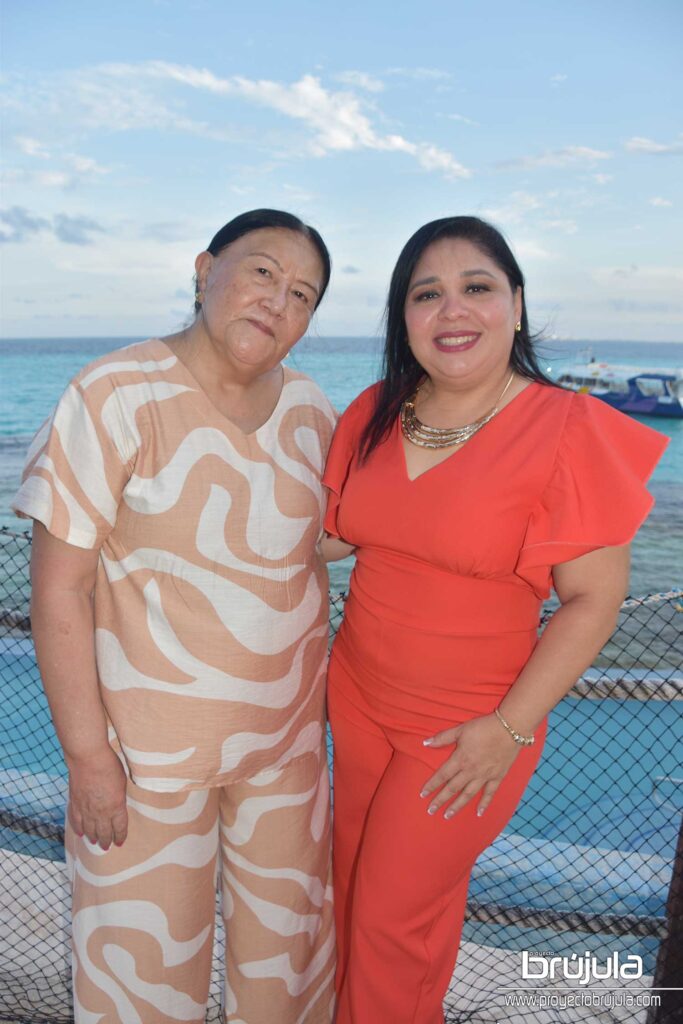 8 ISABEL YAMONE Y LANDY BARRERA