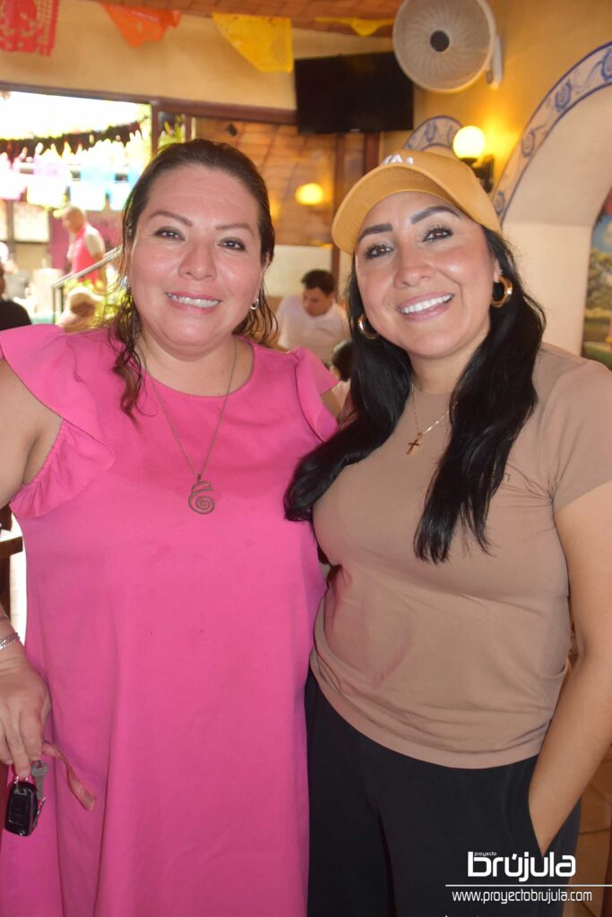 8 JOSSY DíAZ Y DULCE