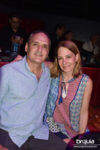 10 RODRIGO AMPUDIA Y SUSANA WILLY